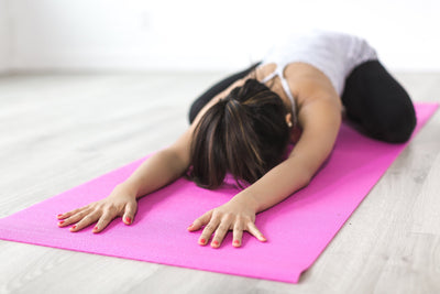 Can Yoga Help Crepey Skin? 5 Yoga Poses To Reduce Crepey Neck & Old Lady Arms.